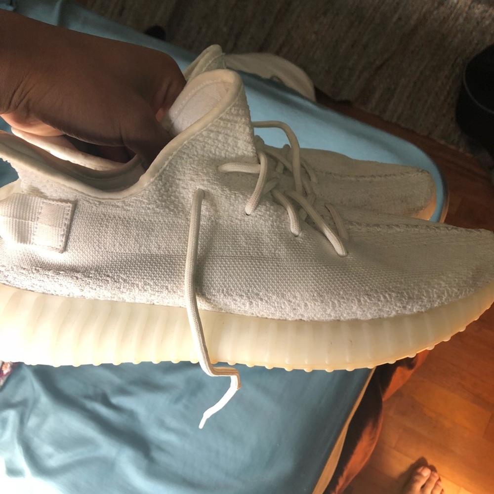 Yeezy 350 V2 cream white size 11 Supreme Bape